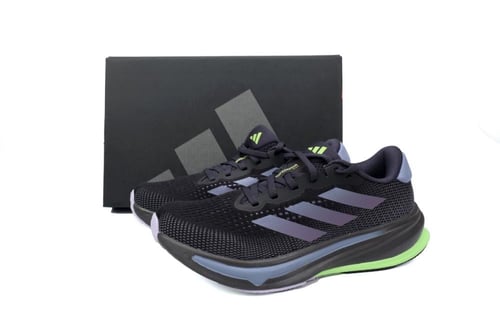 حذاء الترا بوست super nova