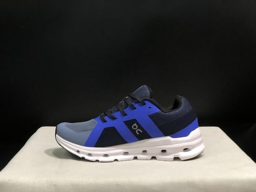 حذاء اون راننج on running cloudrunner