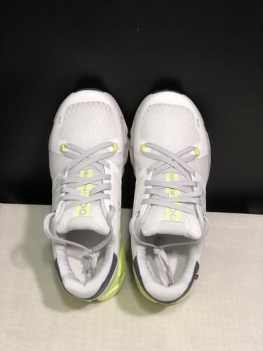 حذاء اون راننج كلاود on running cloud flyer4