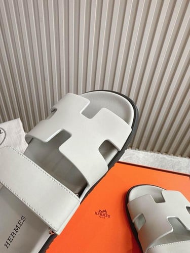 صندل هيرمز شايبر للجنسين