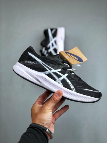 حذاء اسيكس Hyper Speed