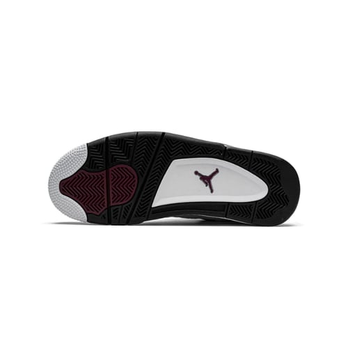 حذاء جوردان فور