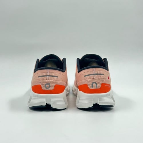 حذاء اون راننج كلاود on running