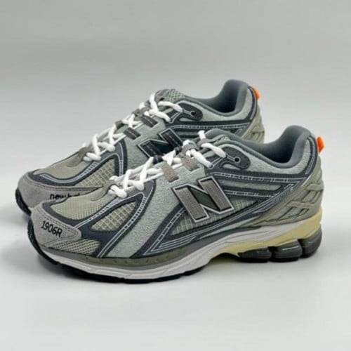 نيوبالانس 200