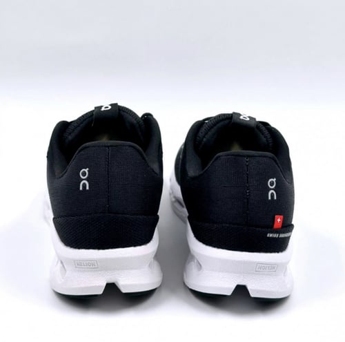 حذاء اون راننج كلاود on running