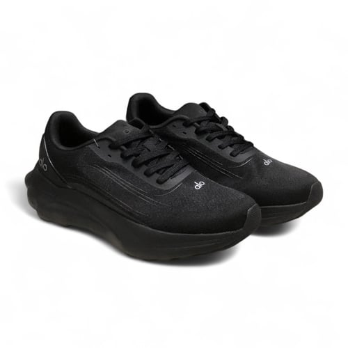 حذاء alo runner اسود للجنسين