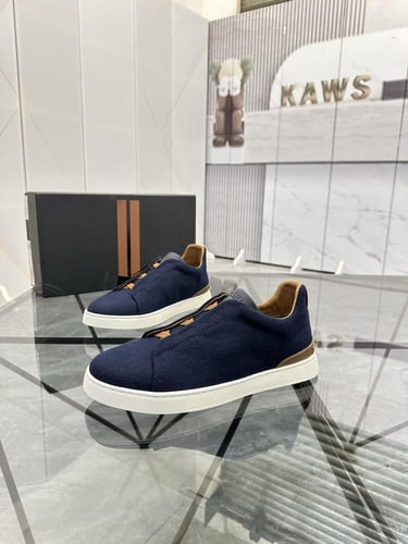 حذاء رجالي زينيا تربيل ستيتش جلد شامواه كحلي