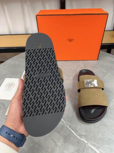 صندل هيرمز جاكسون رجالي شامواه زيتي