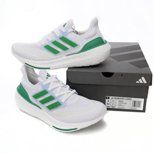 حذاء الترا بوست 23