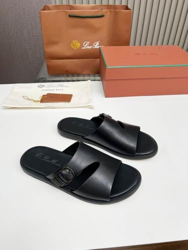 صندل لوروبيانا رجالي