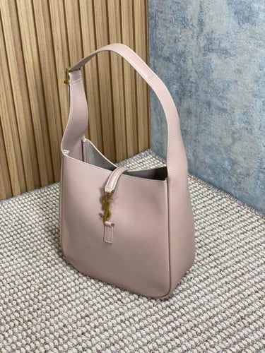 شنطة نسائية