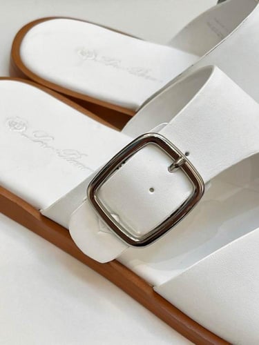 صندل لوروبيانا رجالي