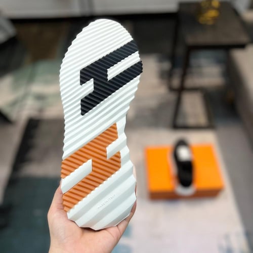 حذاء هيرمز Hermes