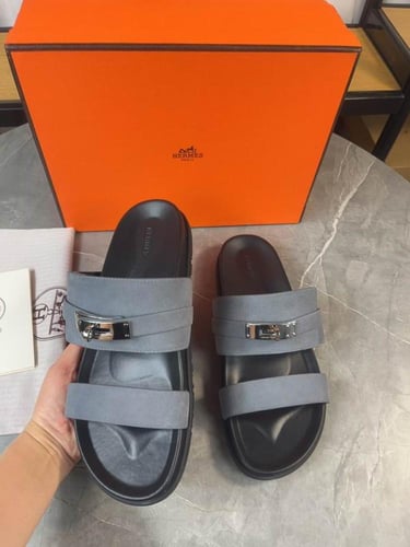 صندل هيرمز جاكسون شامواه رجالي رصاصي غامق