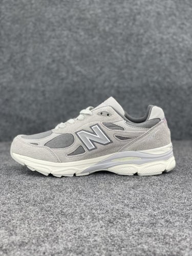 نيو بالانس 990