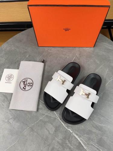 صندل هيرمز جاكسون رجالي ابيض