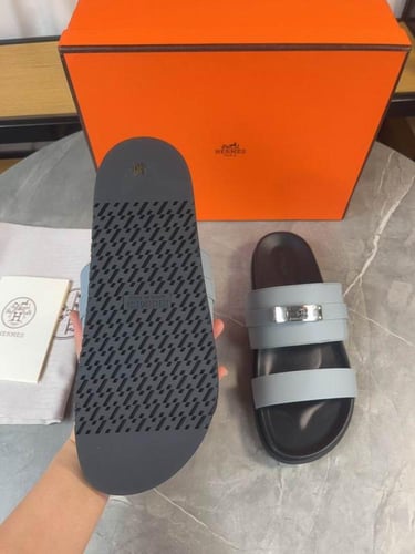 صندل هيرمز جاكسون رجالي رصاصي