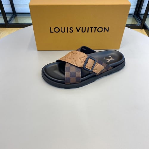 صندل لويس فيتون