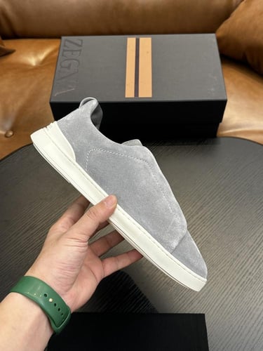 حذاء رجالي زينيا تربيل ستيتش جلد شامواه رمادي