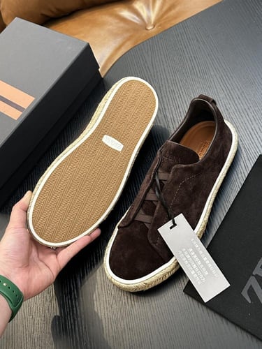 حذاء رجالي زينيا تربيل ستيتش جلد شامواه بني