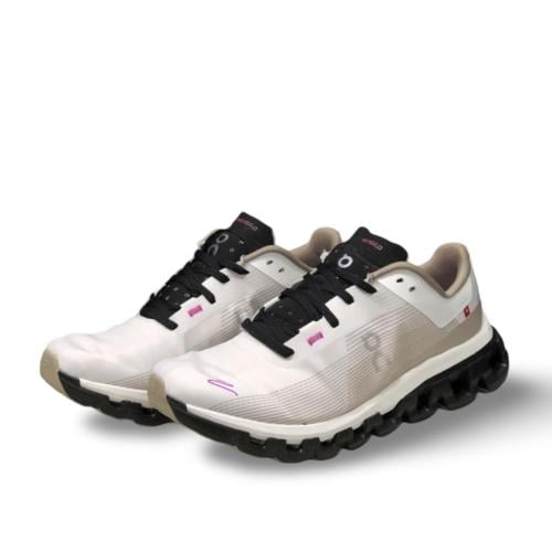 حذاء اون راننج on running cloud flow