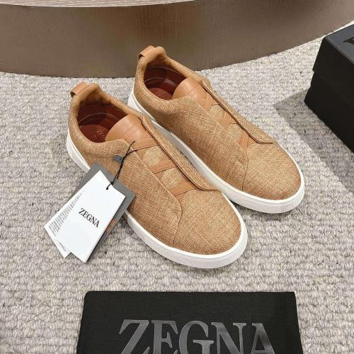 حذاء رجالي زينيا تربيل ستيتش قماش وجلد بني فاتح