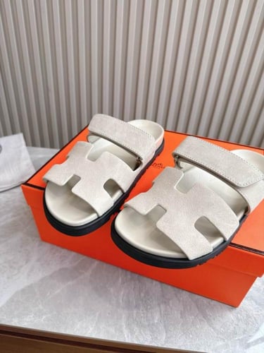 صندل هيرمز شايبر للجنسين