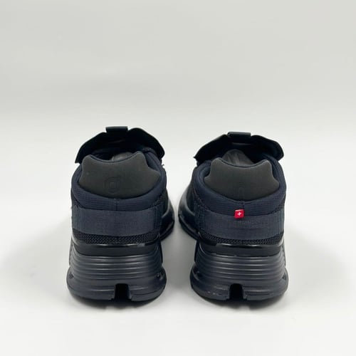 حذاء اون راننج كلاود on running