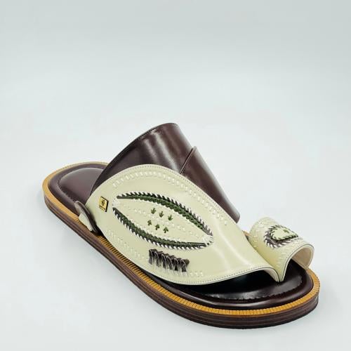 حذاء مطرز صوف كتان