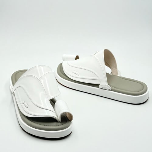 حذاء أرضيه مبطنه ابيض مع رمادي