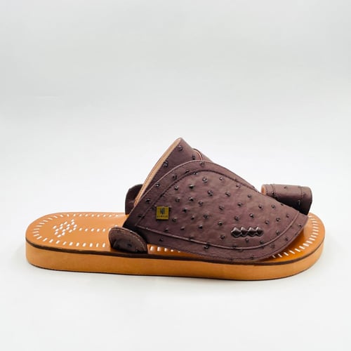 حذاء جلد نعام مطبوع