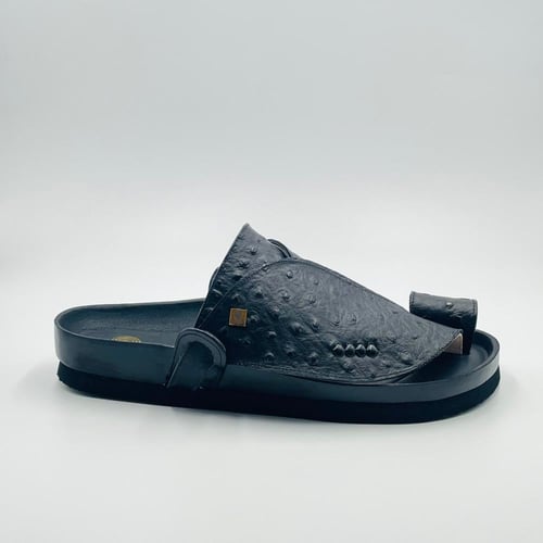 حذاء ربل طبي جلد نعام اسود