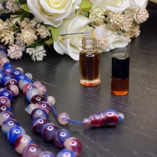 دهن عود تراد