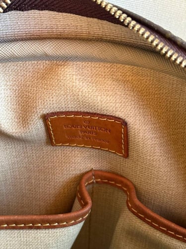 Louis Vuitton Monogram Trouville Handbag - حقيبة ل...