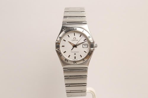 ساعة اوميغا نسائية omega constellation