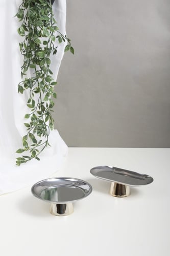 ستاند تقديم