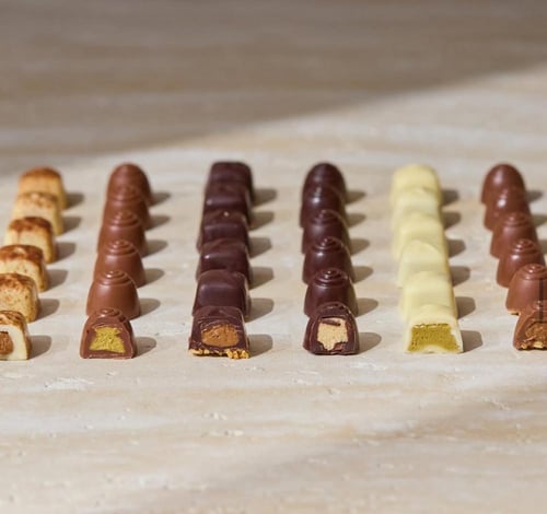 انوش شوكلت بوكس بتيت