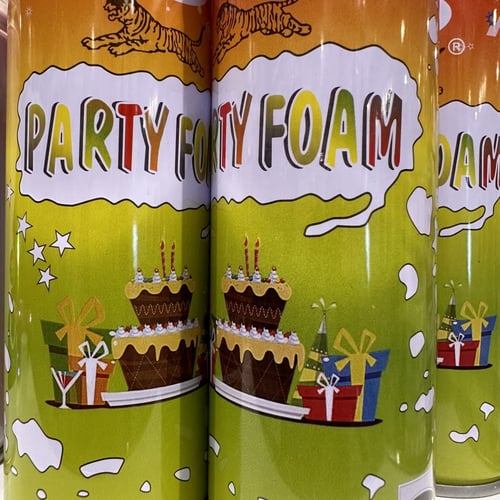 بخاخ حفلات ثلج