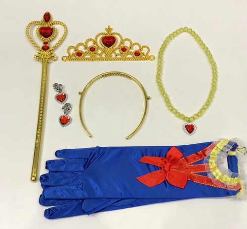 اكسسوار ازرق واحمر