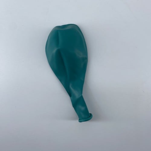 بلون اخضر مع نفخ