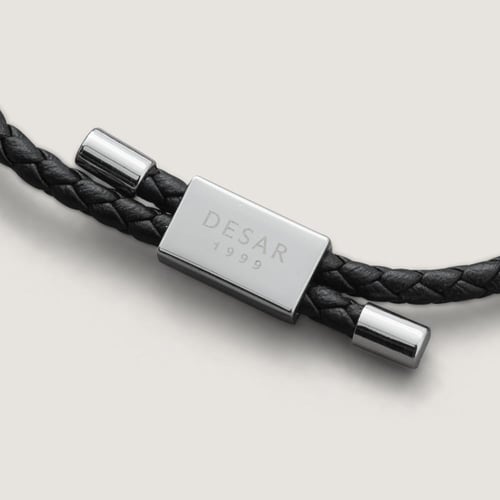 اسوارة رجالية اسود فضي