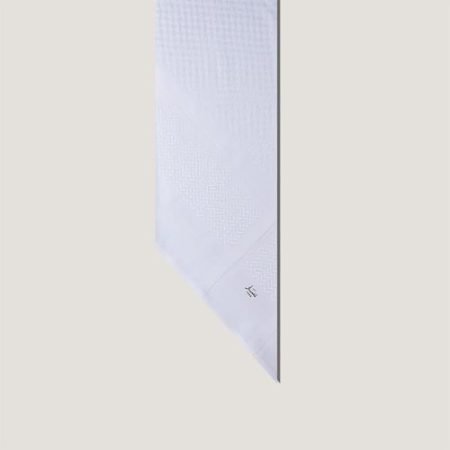 شماغ الابيض بلس