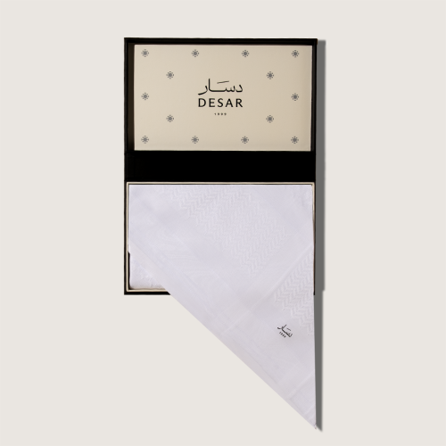 شماغ دسار الابيض بلس