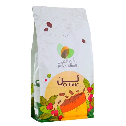 بن خولاني فاخر