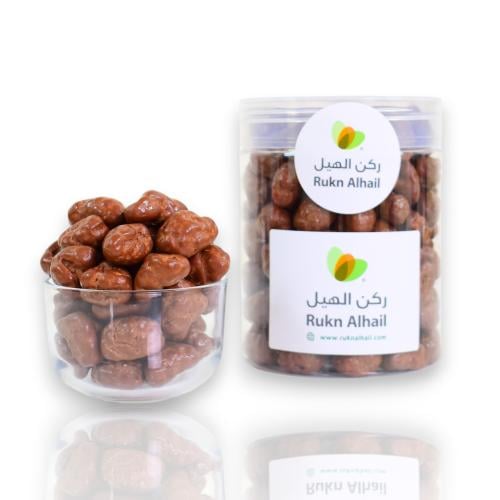 ملبس الفراولة بالشوكولاتة الحليب