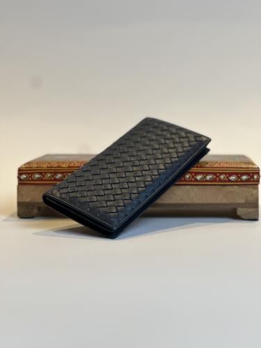 بوك بجلد ناعم ومرن بالوان الكحلي