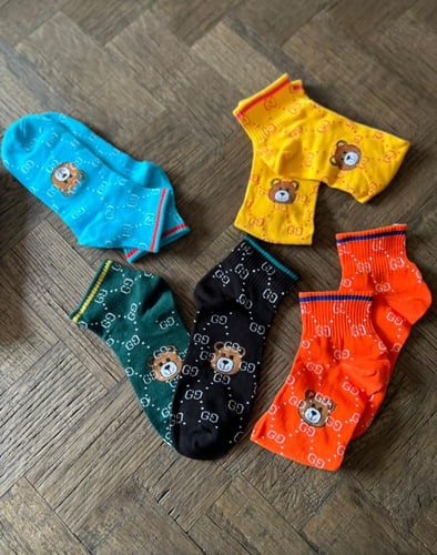 بوكس جوارب 5 قطع بخمسة الوان