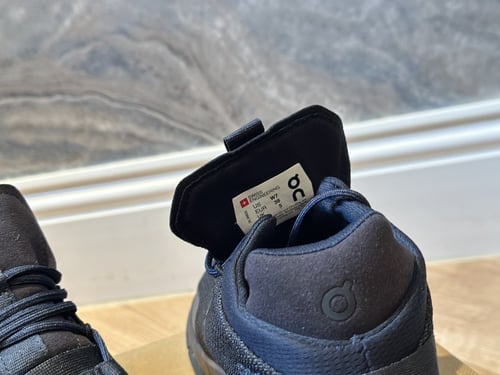 سنيكرز - onRunning Cloudnova