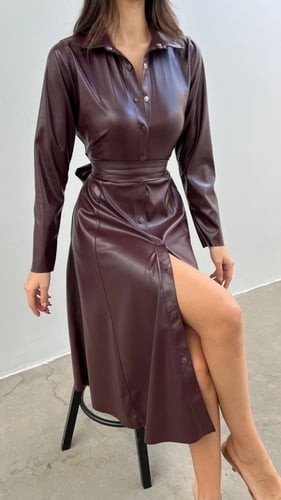 فستان جلد بالوان البني الخمري