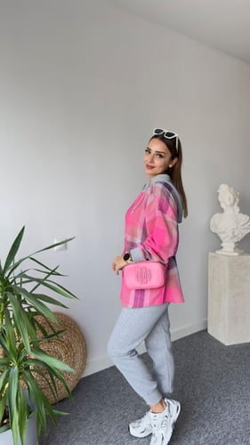 بلوفر صوف كورهات وردي